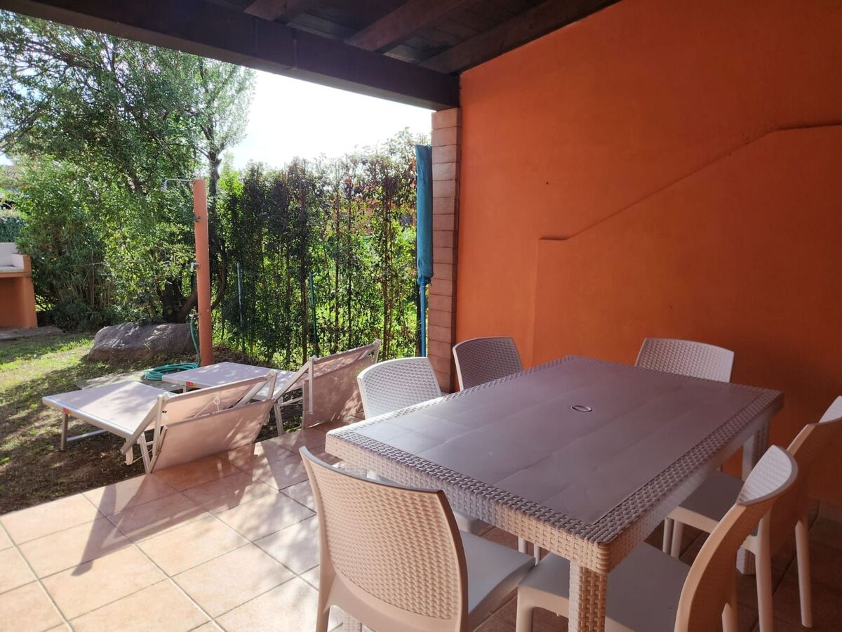 Appartement 6 pers. Costa Rei, jardin privé à 80 m de la plage - Photo 13