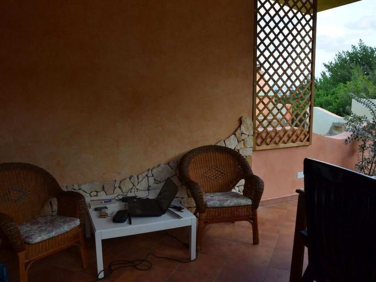 Villa Costa Rei, 1,2 km de la plage, jardin privé - Photo 13
