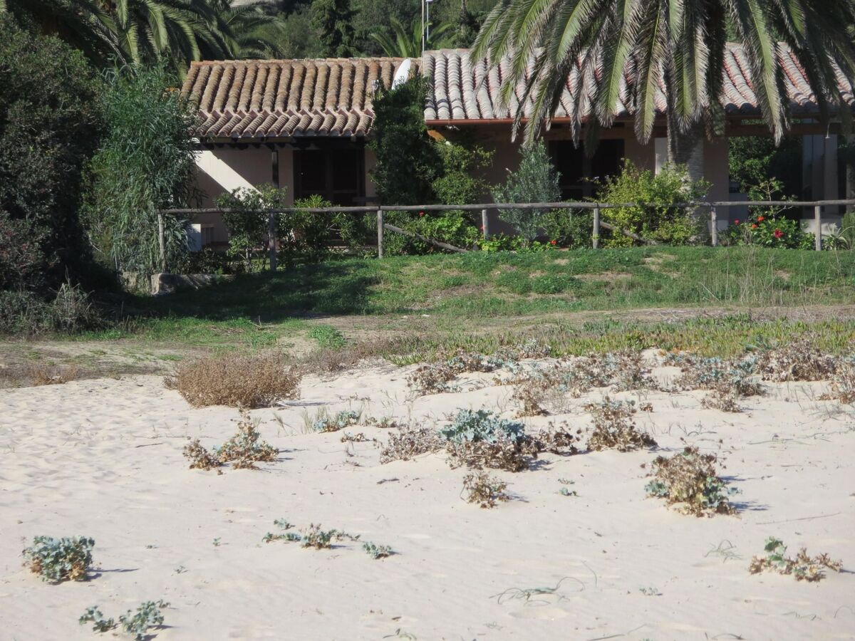 Appartement Costa Rei à 10m de la plage avec jardin - Photo 9