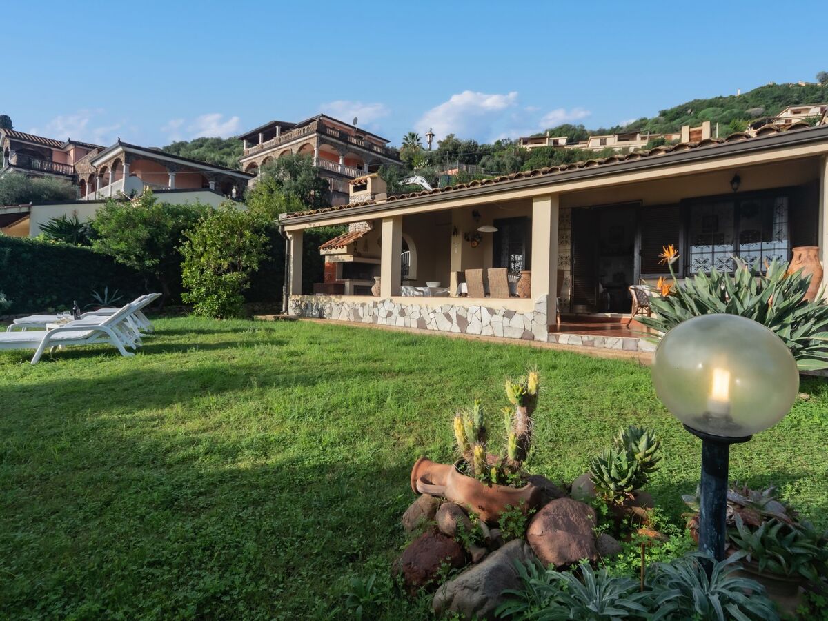 Villa 6 pers. avec vue mer à Costa Rei, à 280 m de la plage - Photo 1