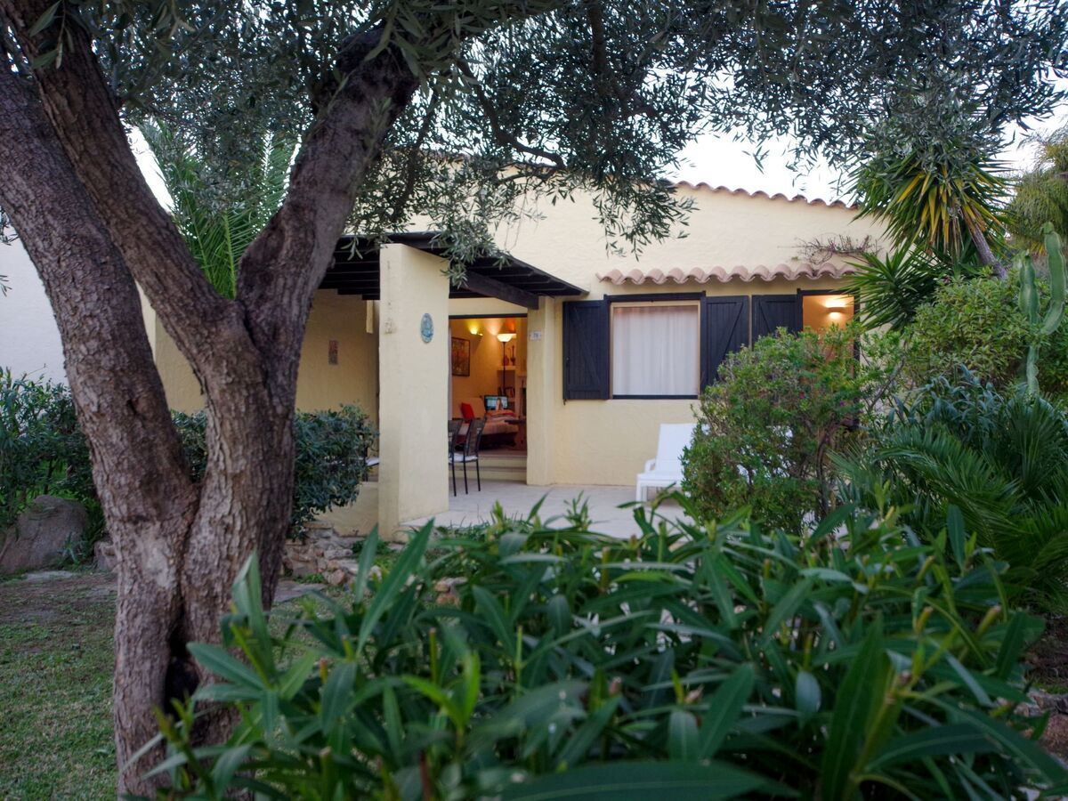 Villa 3 chambres directement au bord de la plage à Costa Rei - Photo 11