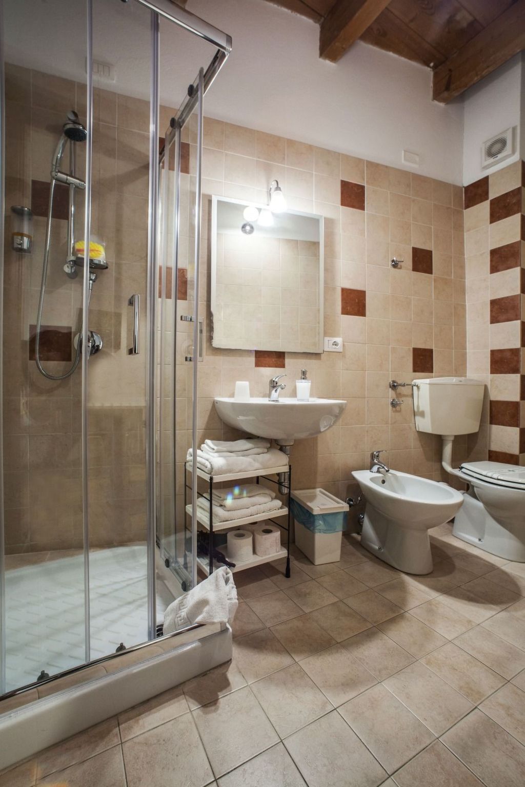 Studio via Manno, cœur piéton de Cagliari avec balcon - Photo 7