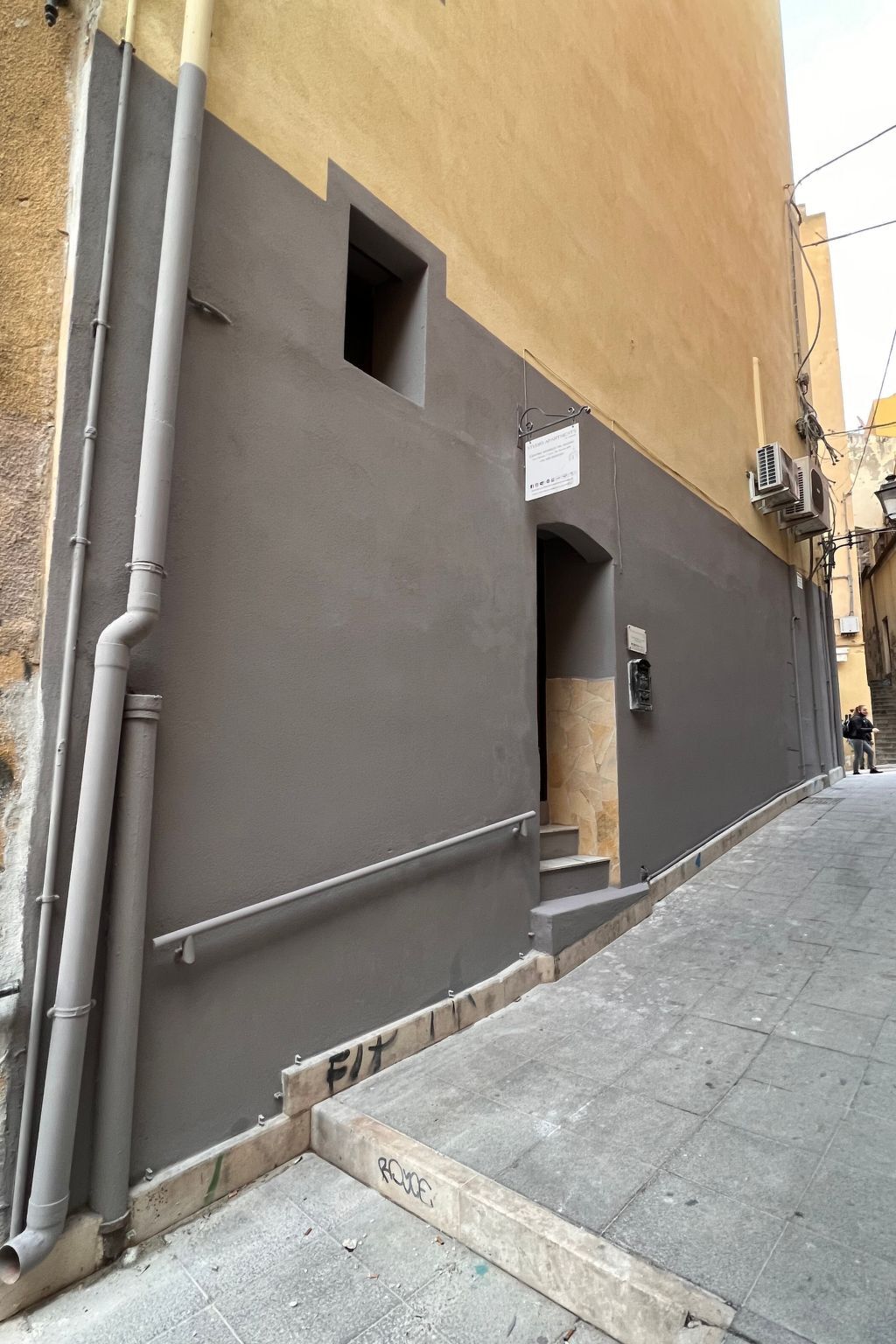 Studio via Manno, cœur piéton de Cagliari avec balcon - Photo 10