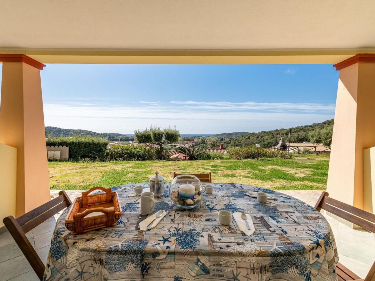 Appartement vue panoramique à Chia, 1,4 km des plages - Photo 4