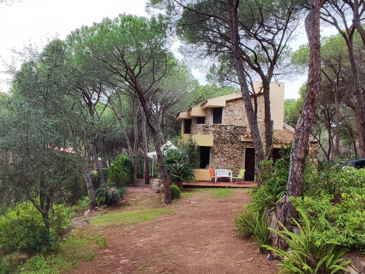 Villa Giancarla à Chia : maison 6 pers., plage à 200 m - Photo 3