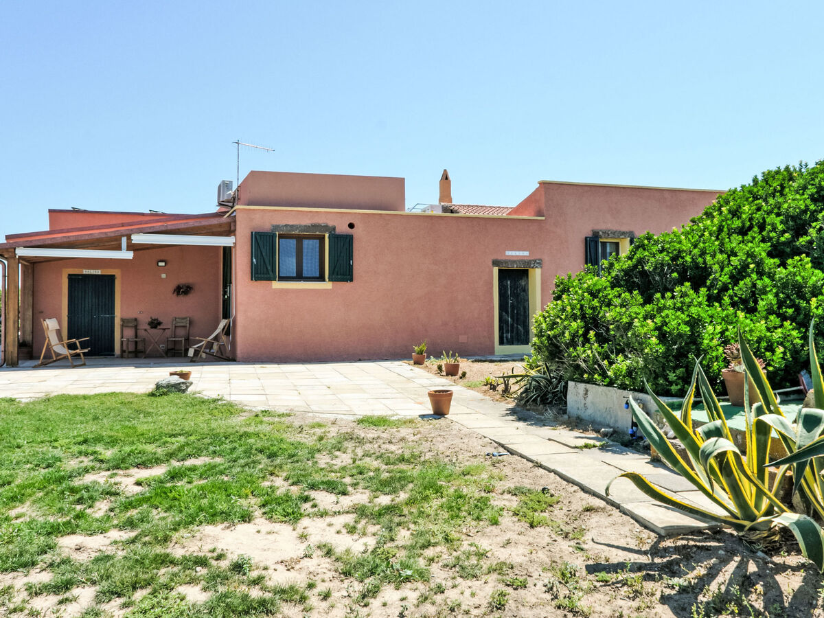 Studio Ginepro à Calasetta, vue mer et jardin - Photo 17