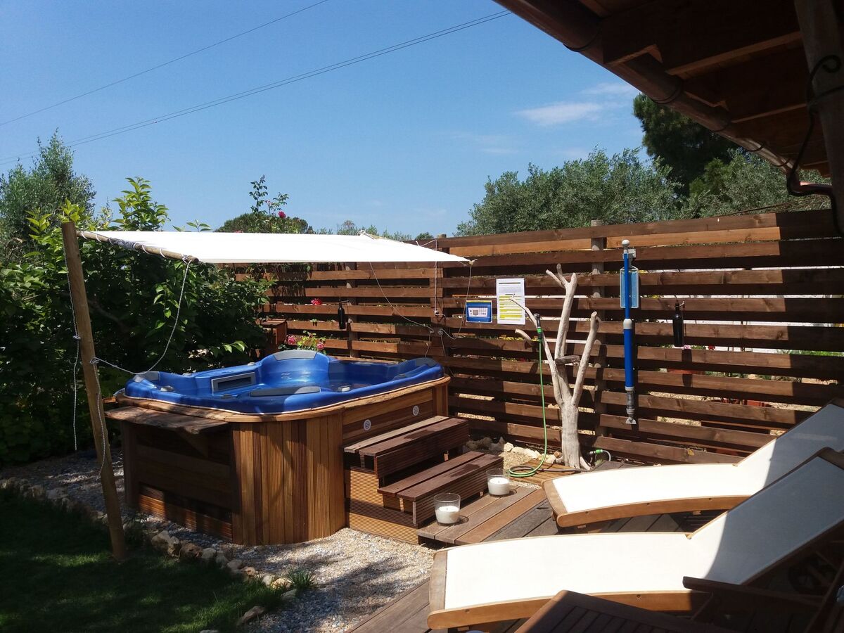 Chalet romantique avec jacuzzi près d'Alghero - Photo 13