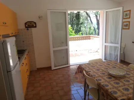Appartement avec terrasse à 200m de la plage, Capoliveri : photo 9