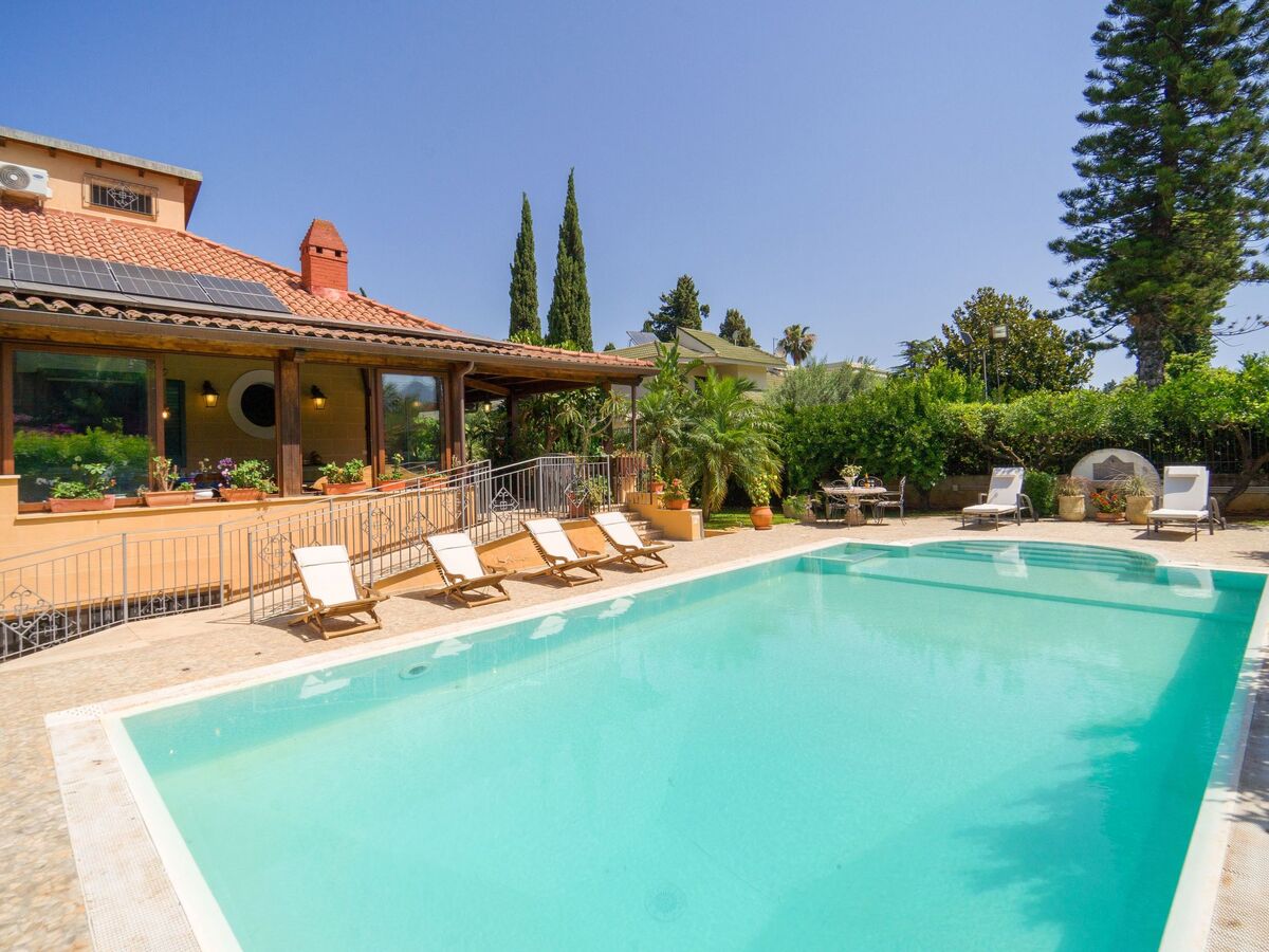 Villa Mamma Maria Ela - Palermo, 4 ch, piscine - Photo 6