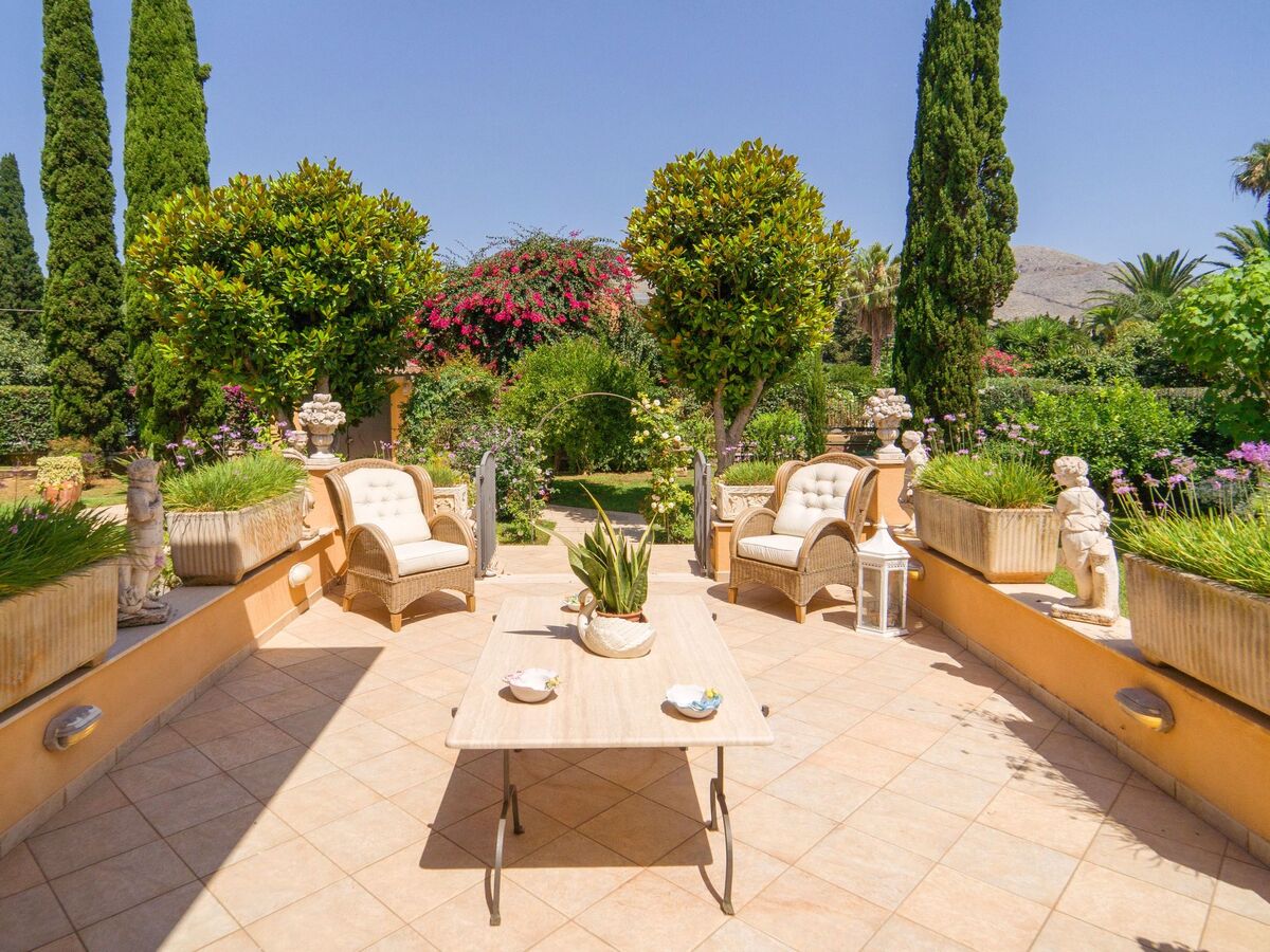 Villa Mamma Maria Ela - Palermo, 4 ch, piscine - Photo 11