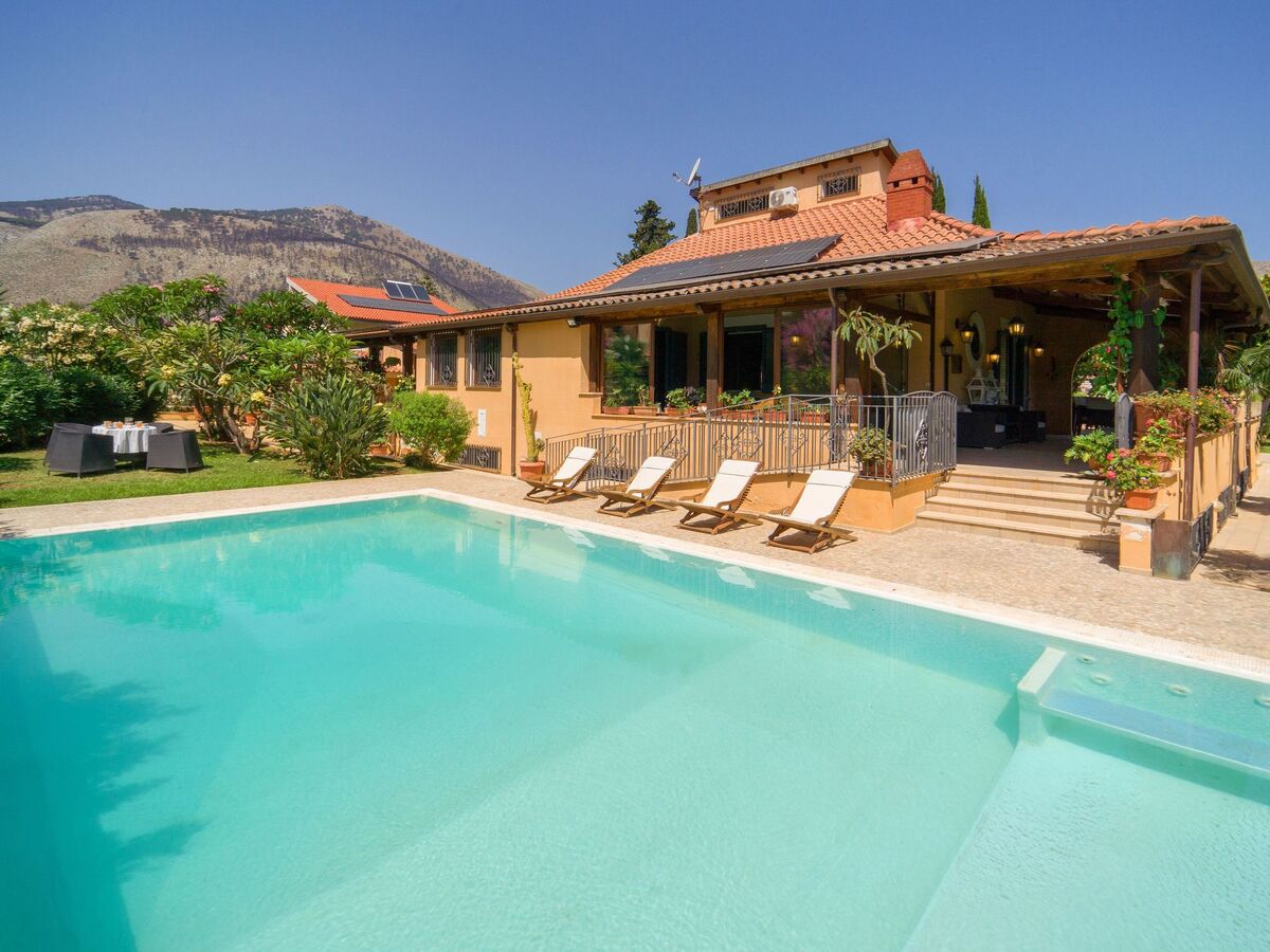 Villa Mamma Maria Ela - Palermo, 4 ch, piscine - Photo 45