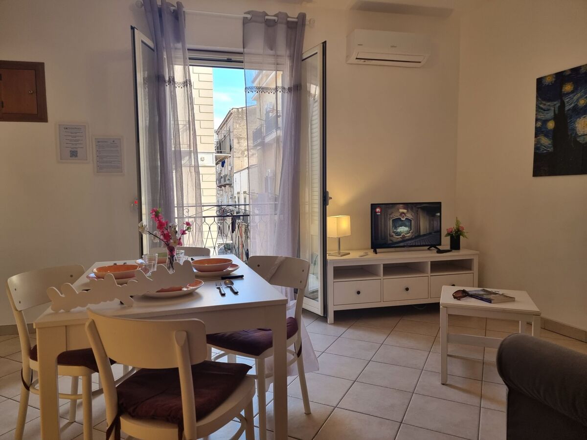 DownTown House, appartement 1 chambre cœur de Palerme - Photo 2