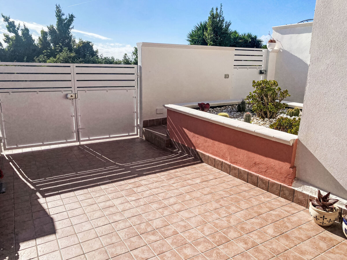 Appartement Magomadas, vue mer à 5 km de la plage - Photo 8