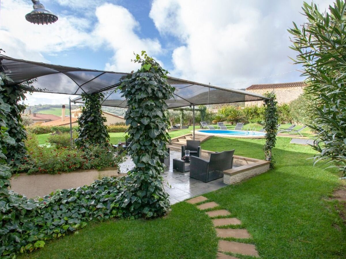 Maison historique 10 pers., piscine privée à Gesturi - Photo 17