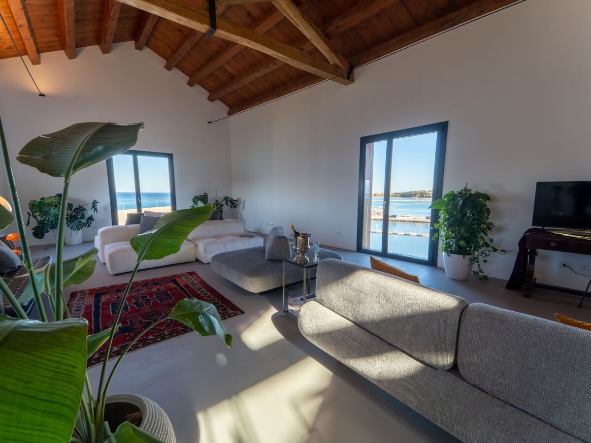 Maison suspendue sur la mer à Terrasini - Photo 8