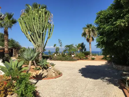 Villa Gina : appartement 10 pers., terrasse mer et plage privée : photo 20