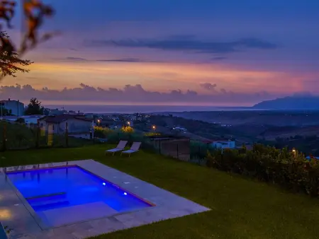 Villa Tommaso Maruggi, 4 chambres, piscine et jacuzzi à Alcamo : photo 12