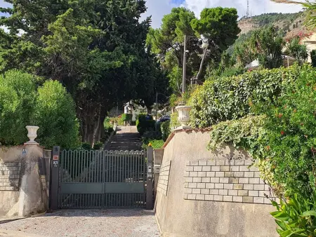 Villa Tommaso Maruggi, 4 chambres, piscine et jacuzzi à Alcamo : photo 16