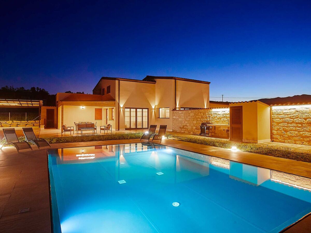Villa Al-Kurum, maison 6 pers. piscine privée - Photo 1