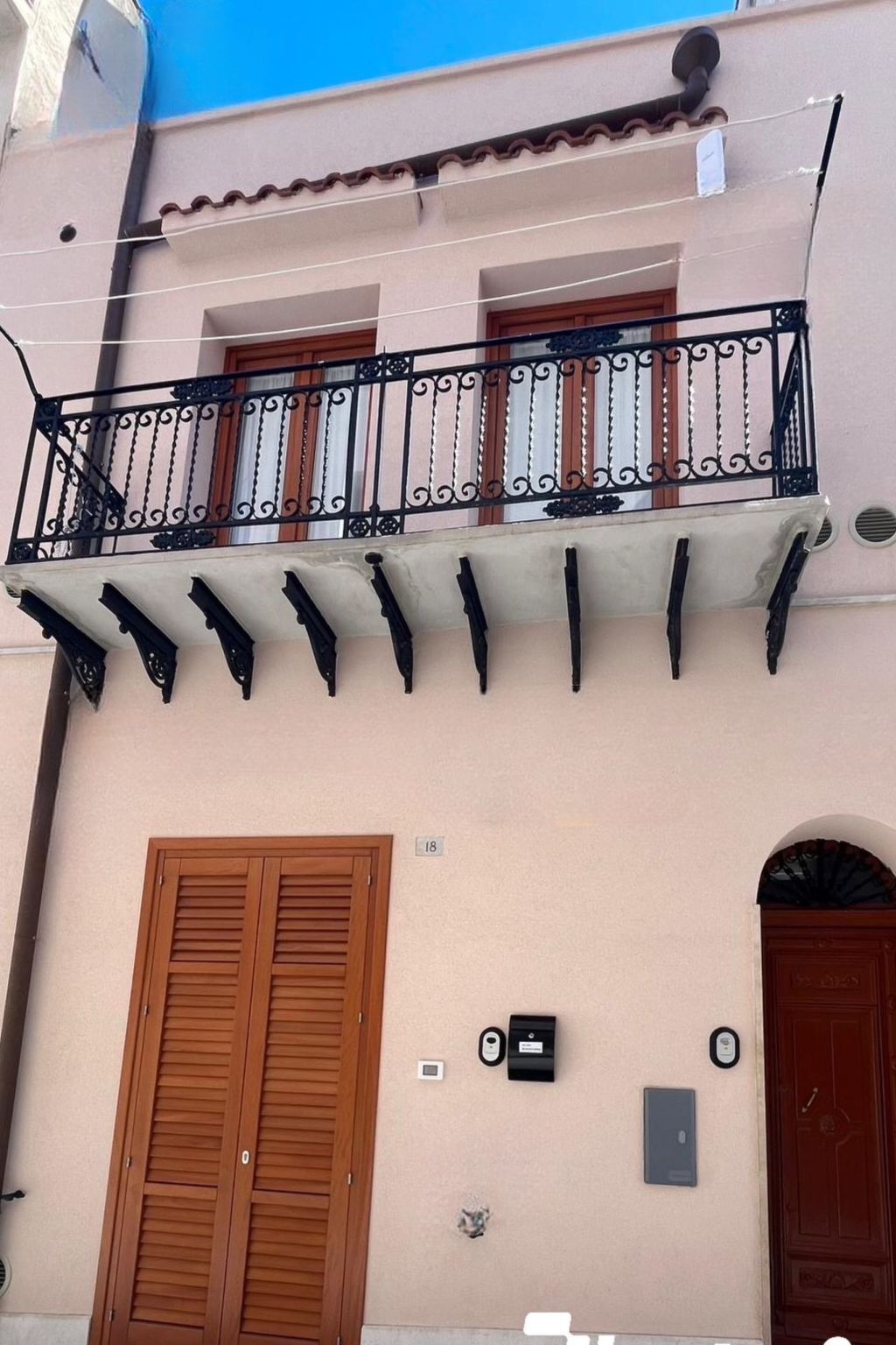 Appartement design au cœur historique, balcon vue - Photo 2