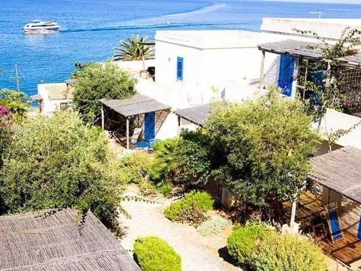 Appartement Marettimo, terrasse et piscine à 10 m de la plage - Photo 1