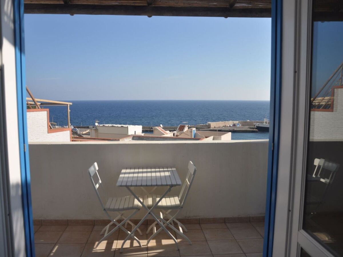 Appartement Marettimo, terrasse et piscine à 10 m de la plage - Photo 3