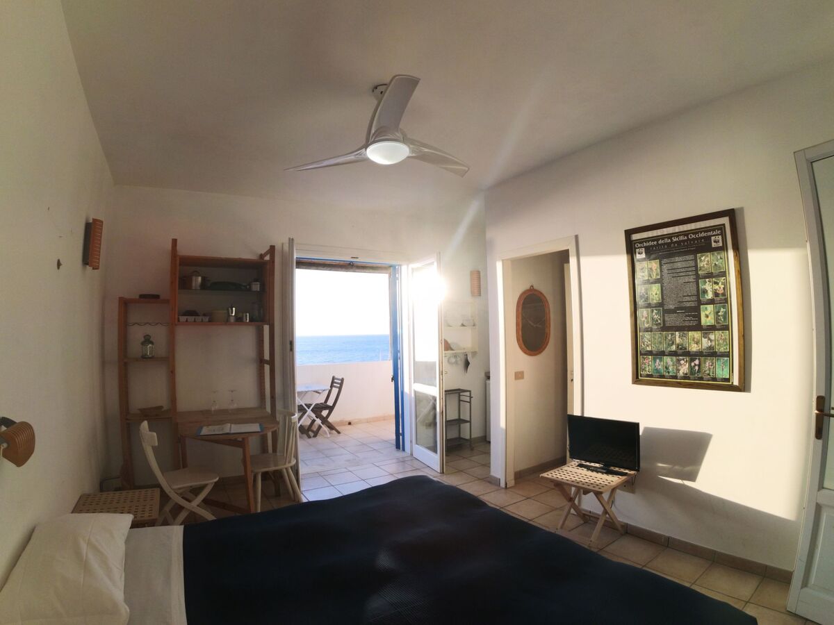 Appartement Marettimo, terrasse et piscine à 10 m de la plage - Photo 6
