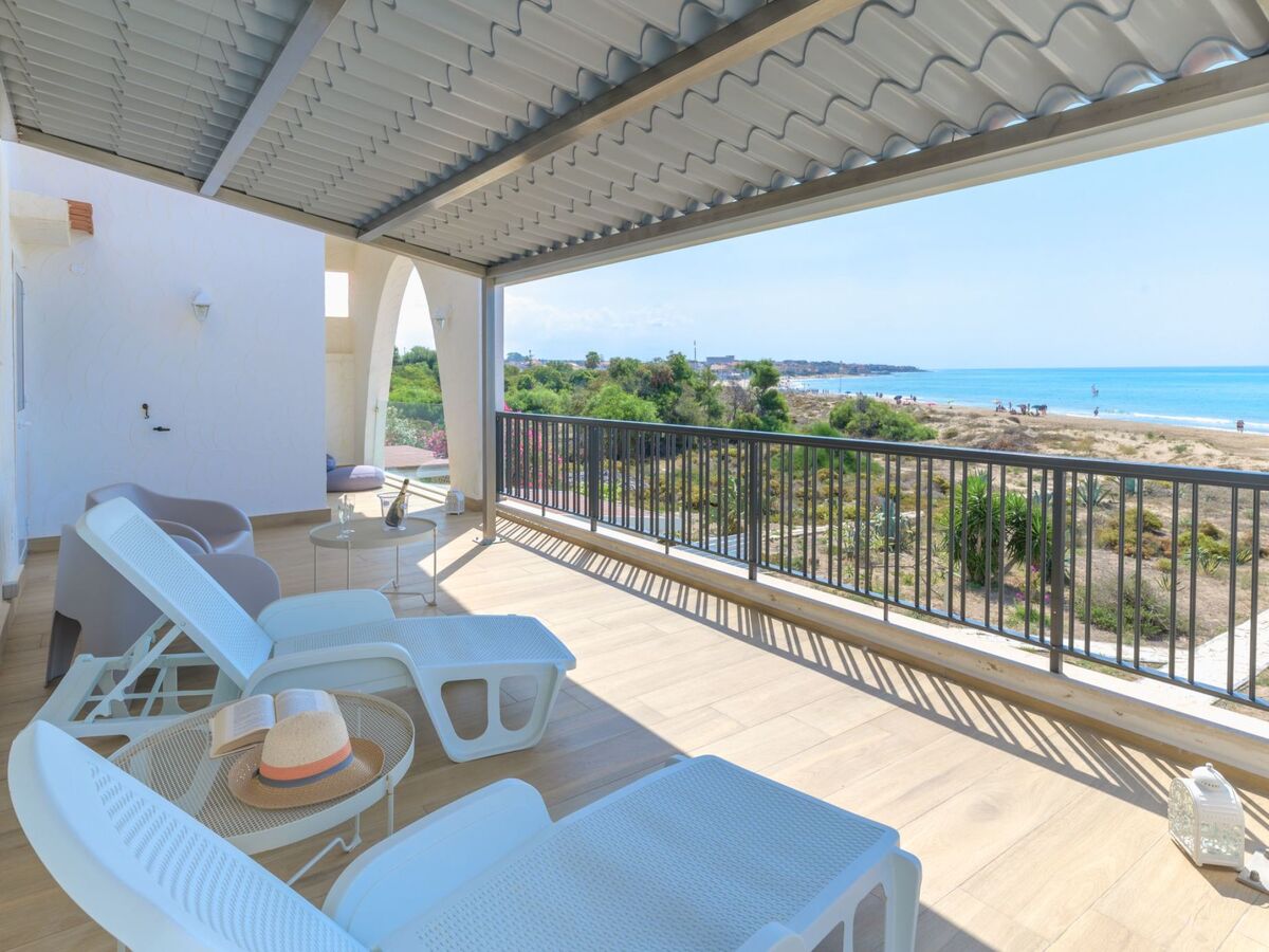Villa Amelia : maison 8 pers. face à la plage à Marina di Ragusa - Photo 19