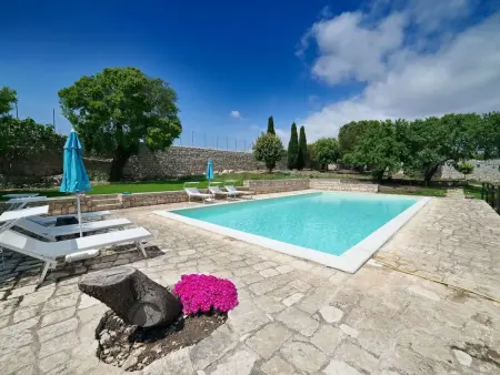 Scifazzo, villa sicilienne du XVIIIe avec piscine : photo 13