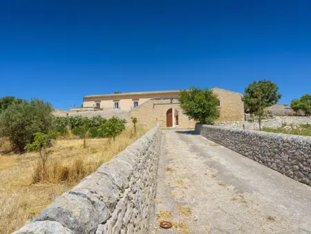 Scifazzo, villa sicilienne du XVIIIe avec piscine : photo 30