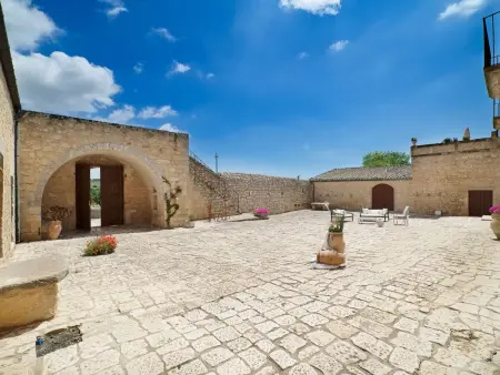 Scifazzo, villa sicilienne du XVIIIe avec piscine : photo 46