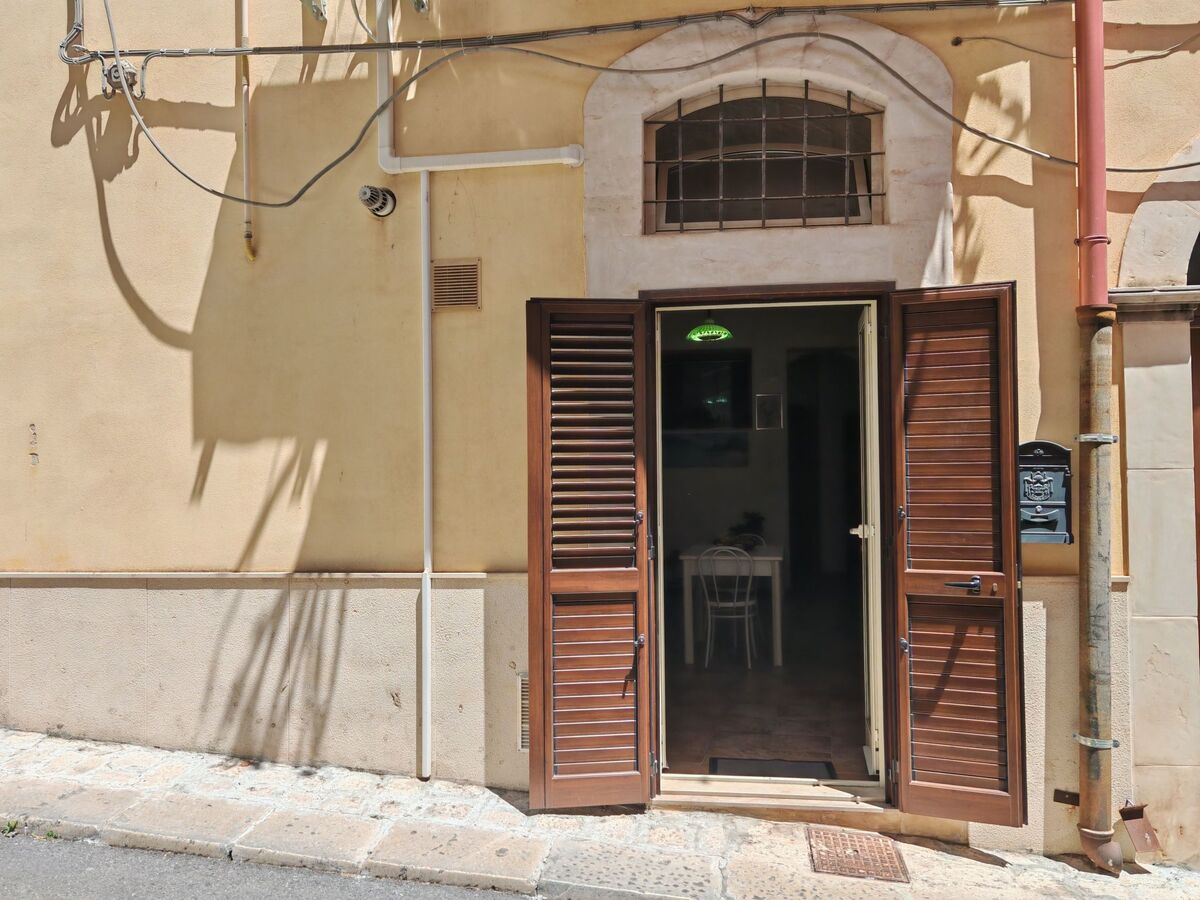 Casa Carmela, appartement Ragusa avec voûte en pierre - Photo 21