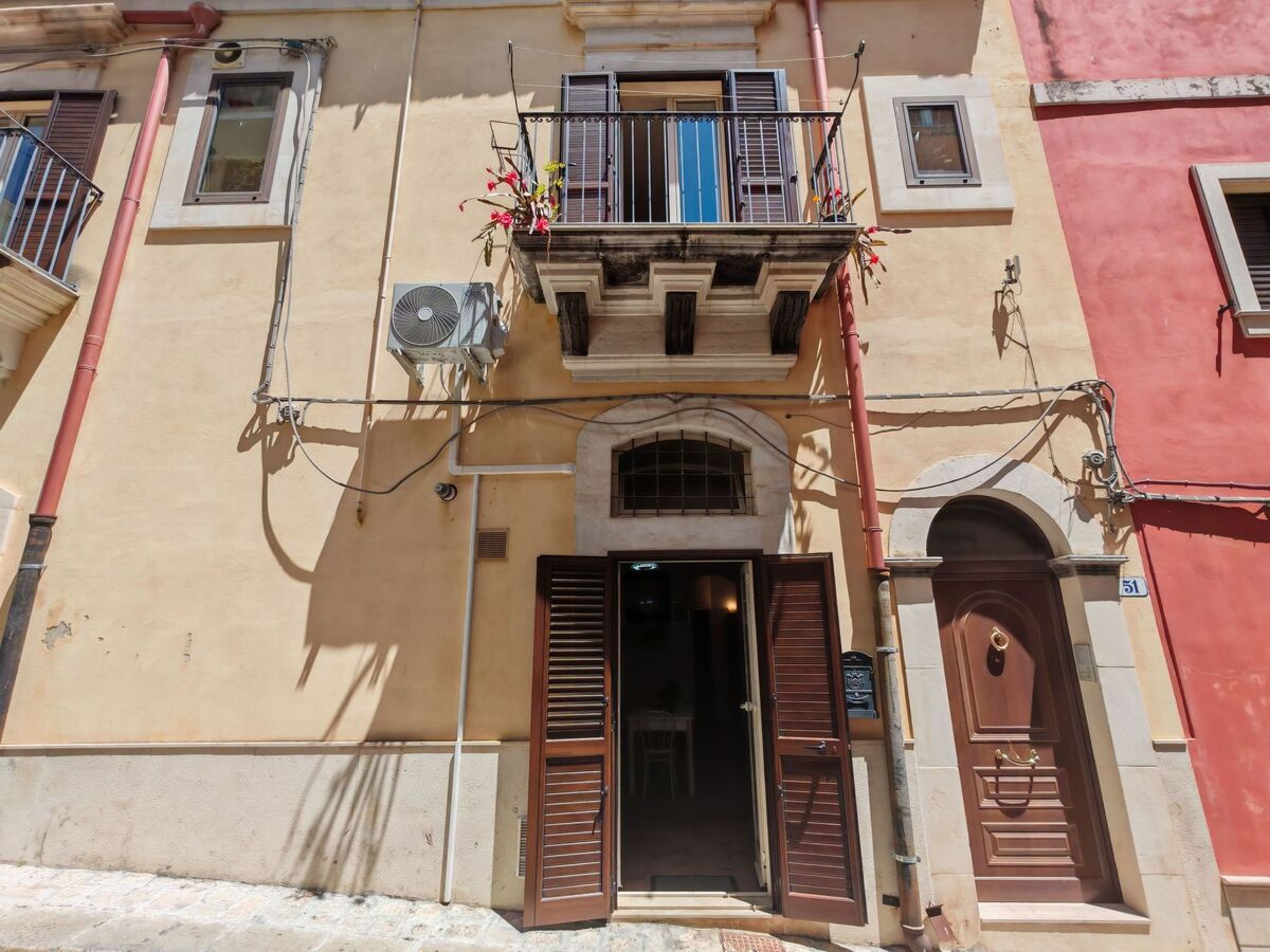 Casa Carmela, appartement Ragusa avec voûte en pierre - Photo 22