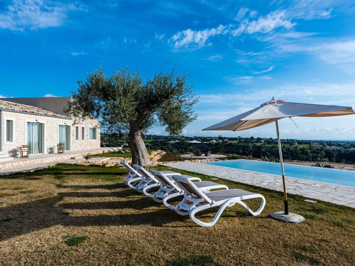 Casale degli Ulivi – Villa 7 chambres avec piscine à Scicli - Photo 3