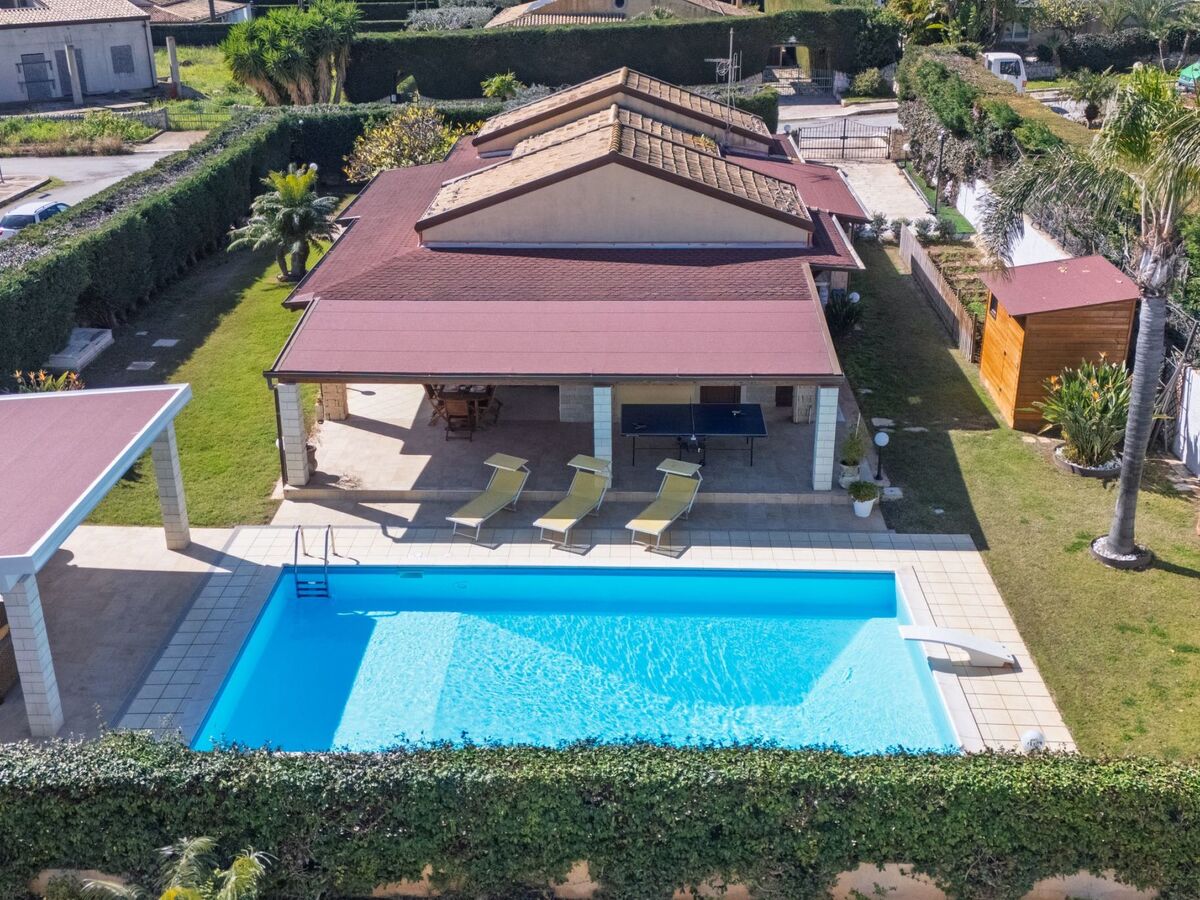 Villa Sterlizia à Scicli : piscine 11m, jardin 900m² - Photo 2