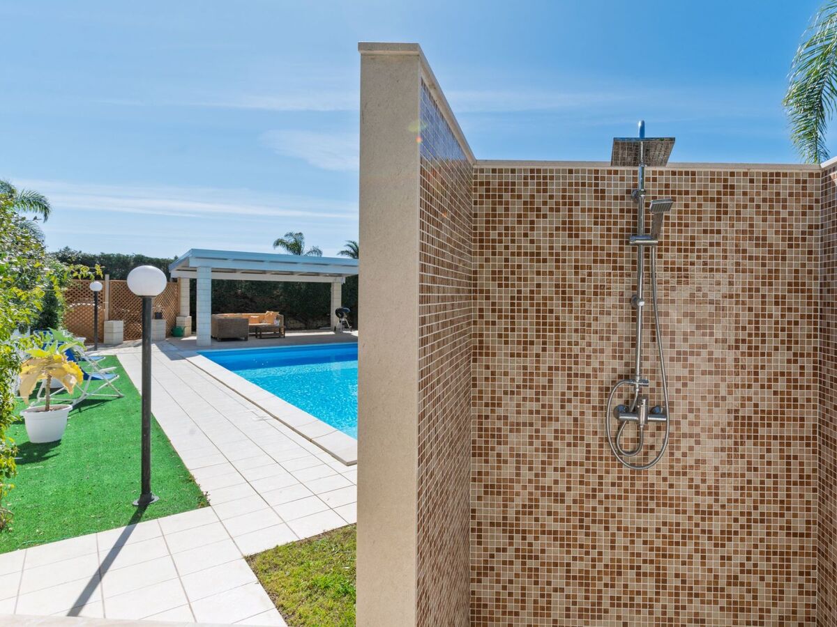 Villa Sterlizia à Scicli : piscine 11m, jardin 900m² - Photo 16
