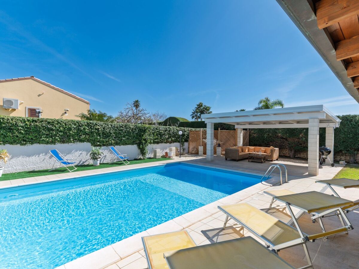 Villa Sterlizia à Scicli : piscine 11m, jardin 900m² - Photo 27