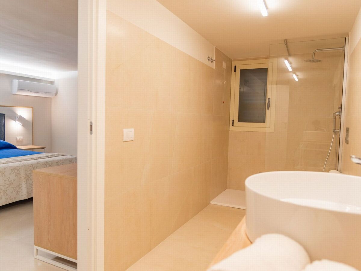 Villa Donnalucata, maison 5 chambres directement sur la plage - Photo 25