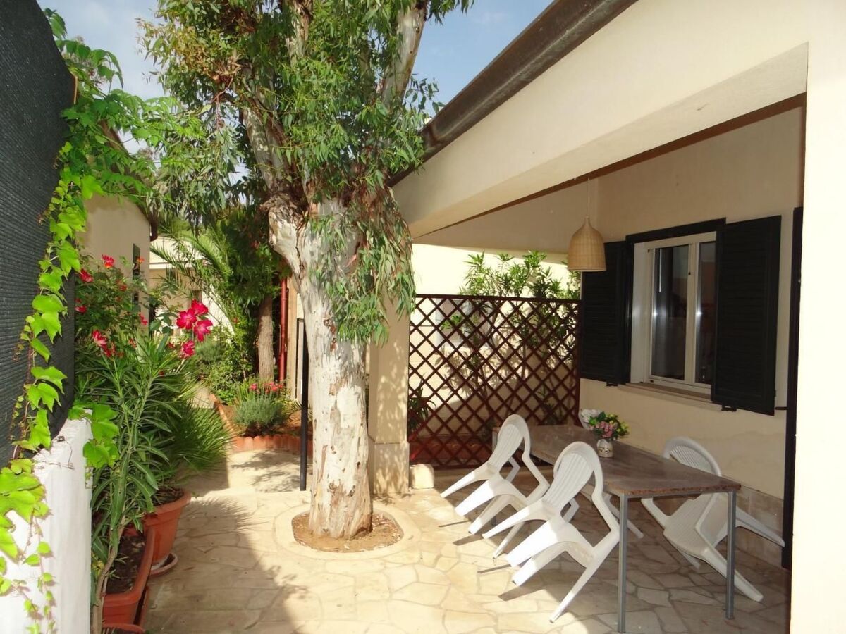 Bungalow La Perla di Sicilia à 30m de la plage - Photo 5