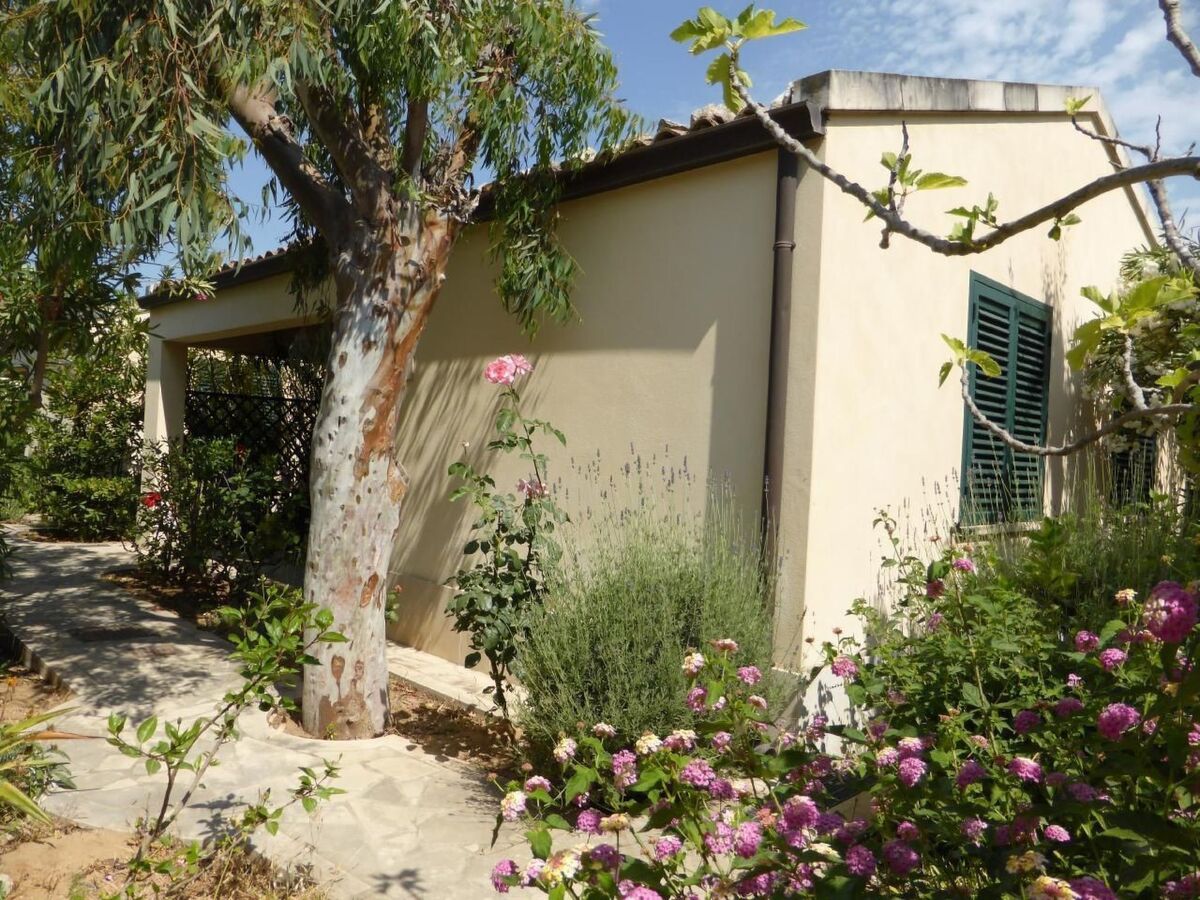 Bungalow La Perla di Sicilia à 30 m de la plage - Photo 28