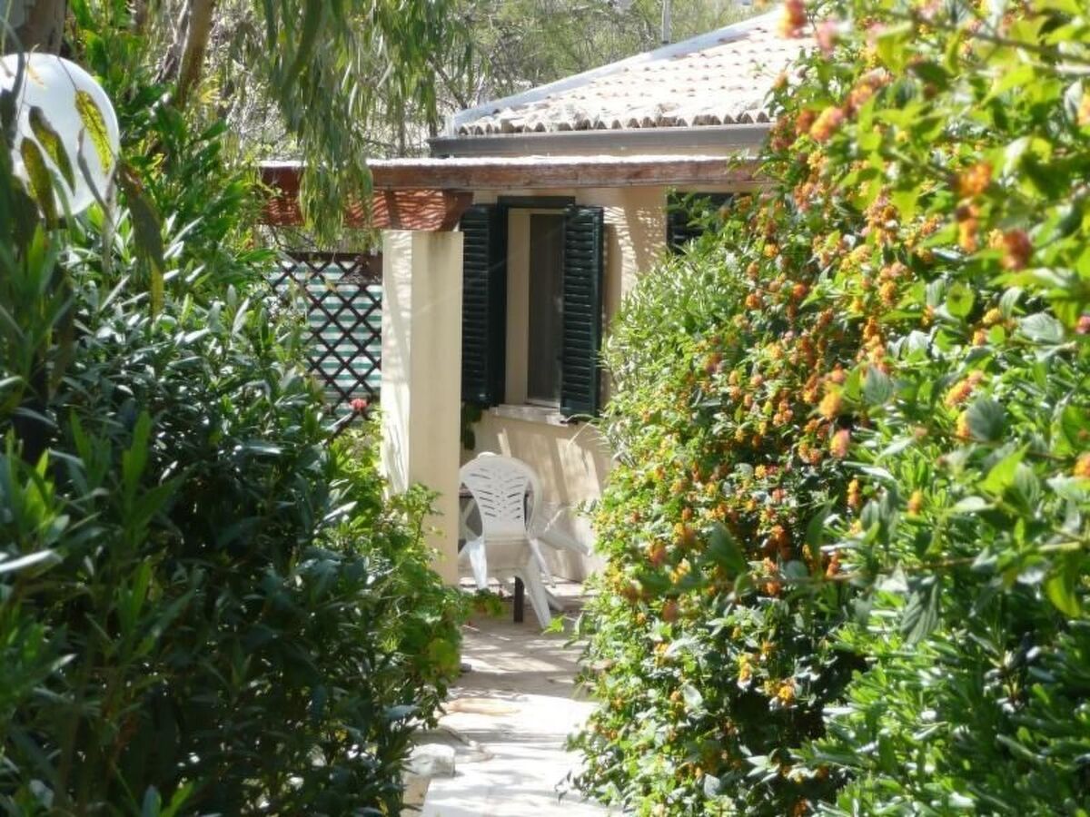 Bungalow La Perla di Sicilia, 30 m de la plage - Photo 22