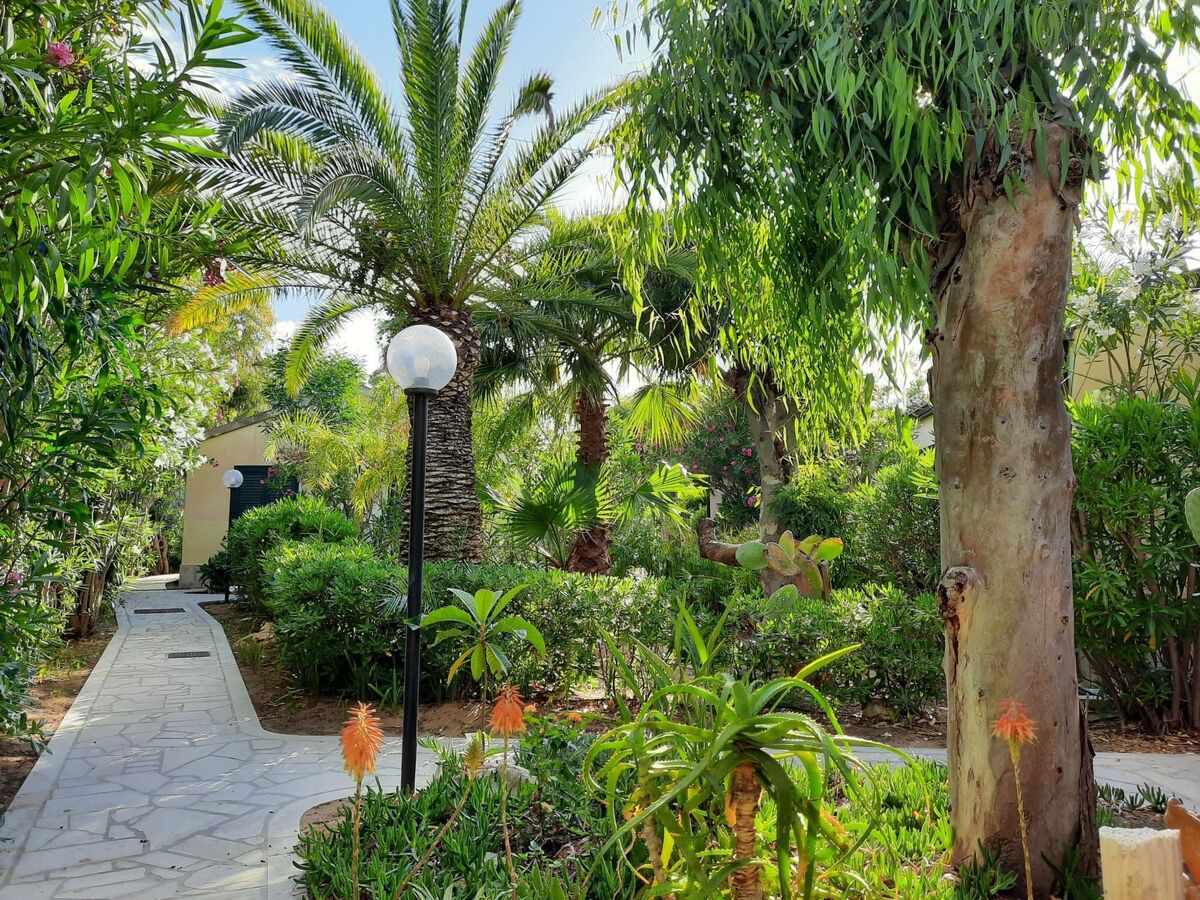 Bungalow La Perla di Sicilia, pieds dans le sable à Marina di Modica - Photo 3