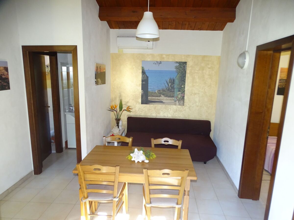 Bungalow La Perla di Sicilia, terrasse face à la plage - Photo 5