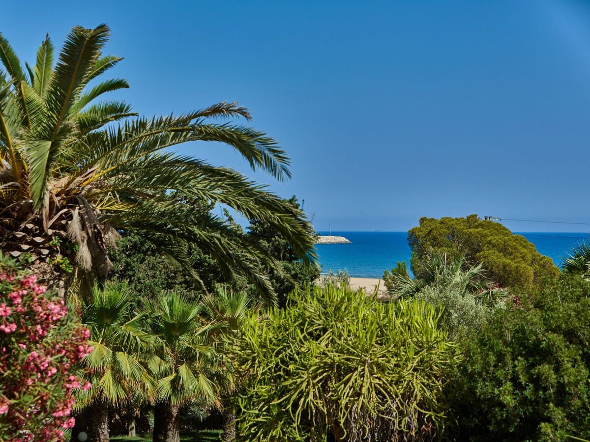 Villa 9 chambres, piscine et parc 15 000 m² à Marina di Modica - Photo 3