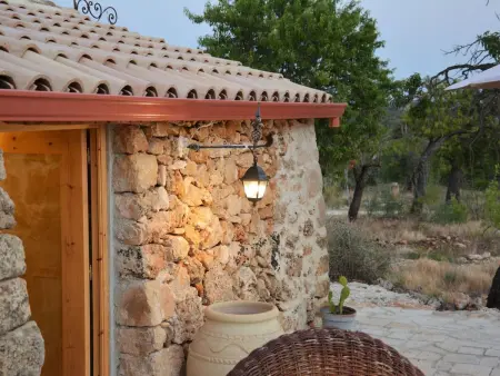 Mirriusa' Ferienhaus mit Jacuzzi, Maison 2 personnes à Calabernardo - Photo 2