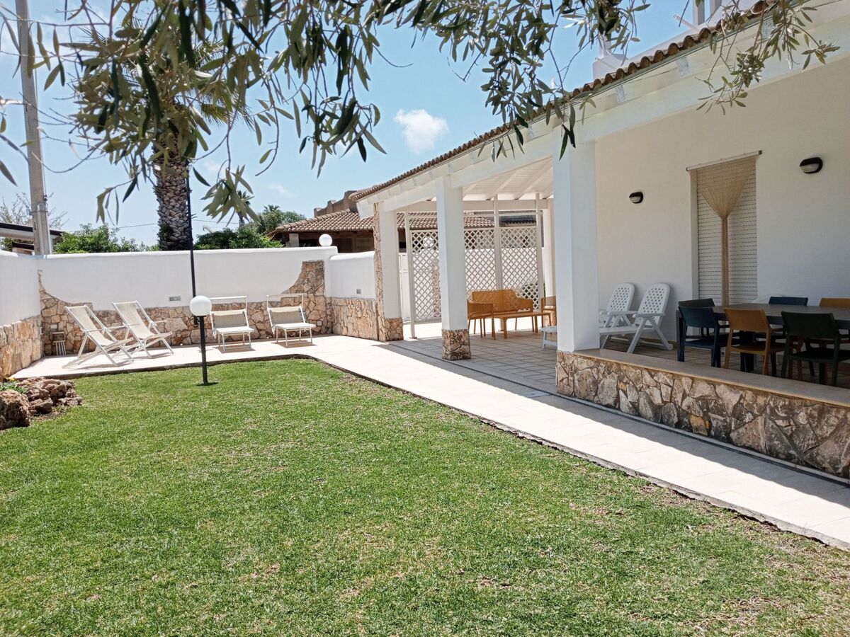 Villa Cavarra 1 à Calabernardo, 300 m de la plage - Photo 1