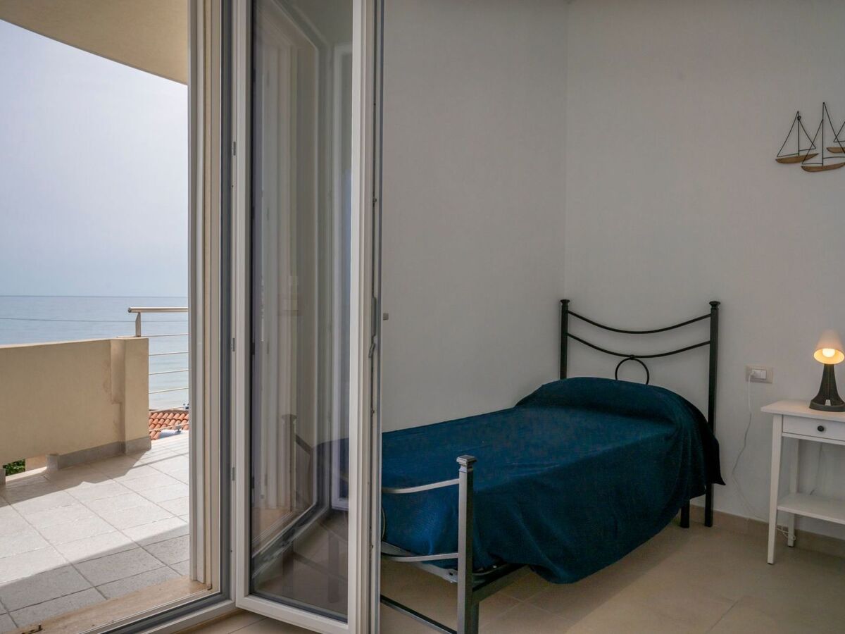 Appartement Cicirata Sea Beach, 20 m de la plage - Photo 14