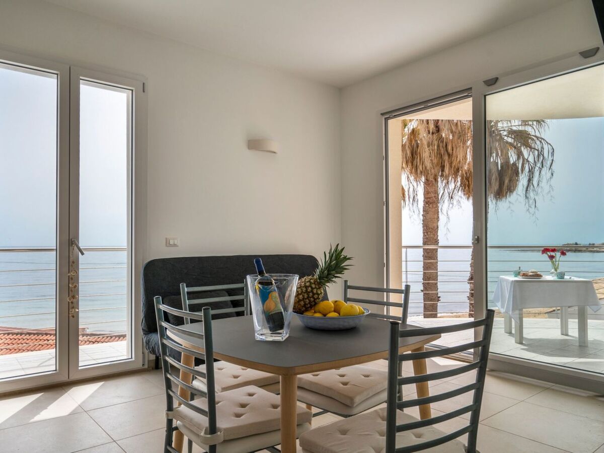 Appartement Cicirata Sea Beach, 20 m de la plage - Photo 15