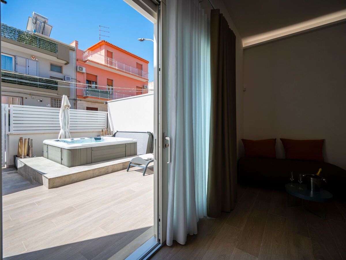Mediterranea Suite, appartement 2 pers. avec jacuzzi à Avola - Photo 38