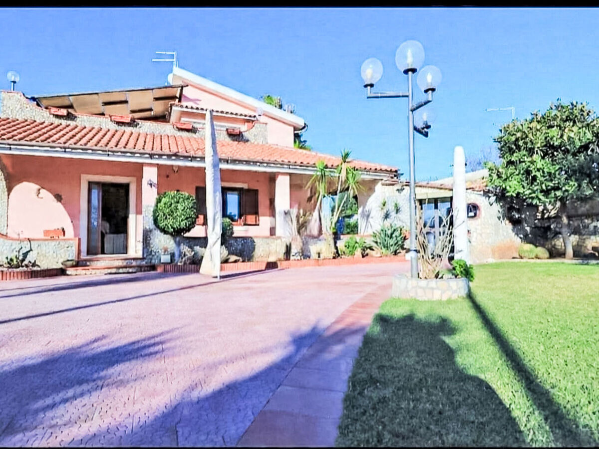 Ada Appartement Ognina, 100 m de la mer - Photo 1